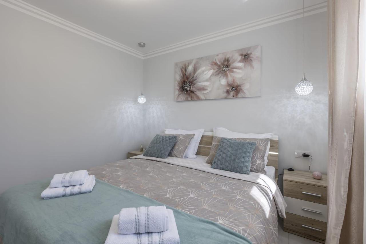 Royal Rose Gold Apartment Водице Екстер'єр фото
