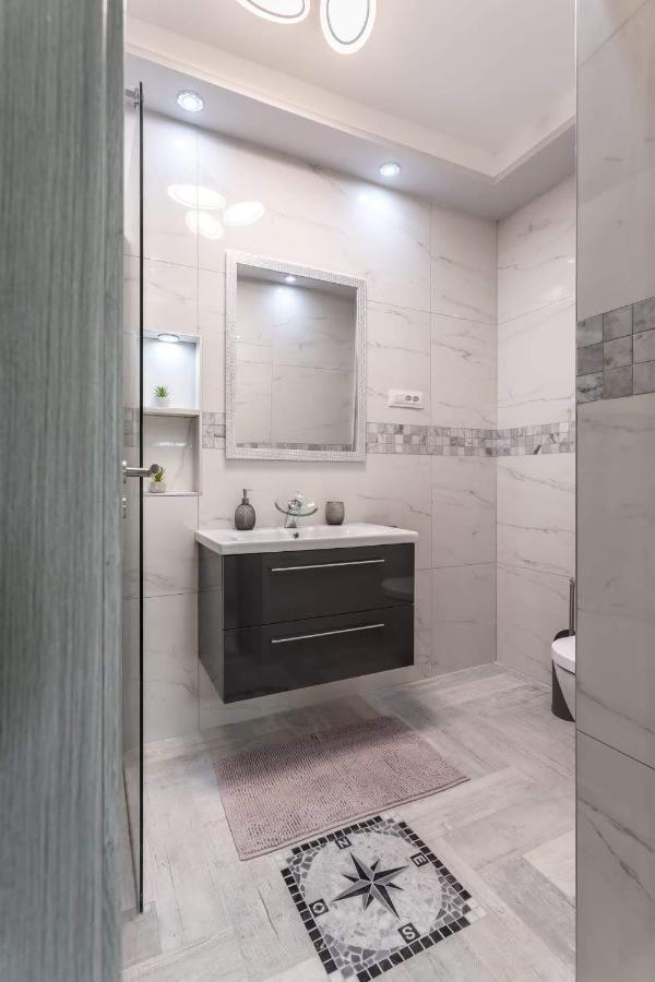 Royal Rose Gold Apartment Водице Екстер'єр фото